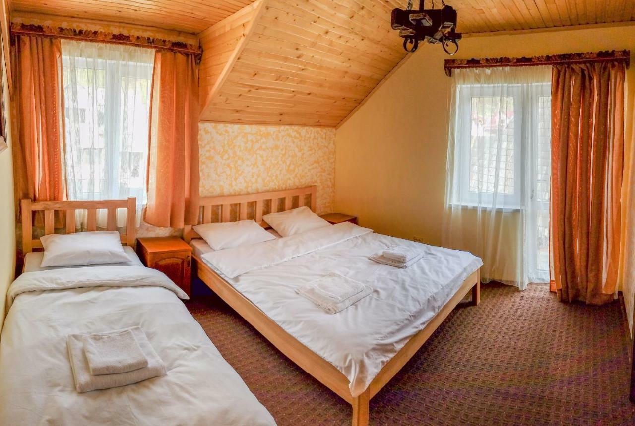 Hotel Коло Гір Kolotschawa Exterior foto